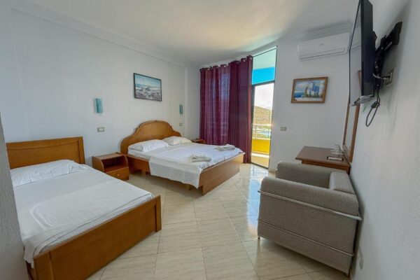 Triple Room with Balcony and Sea View 1